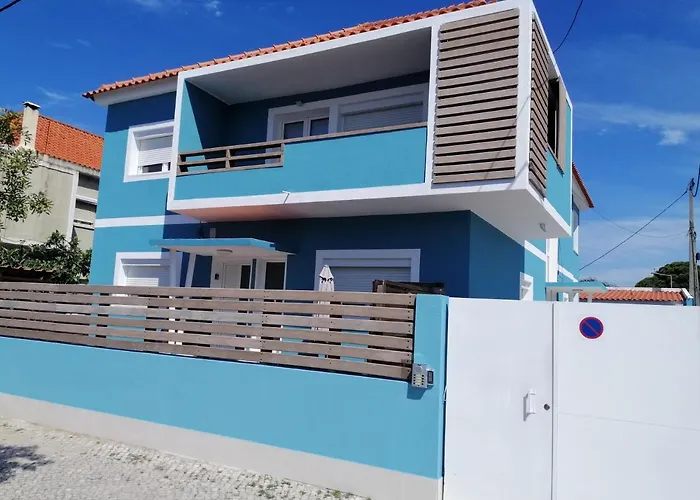 Lisbon Beach Apartments 1